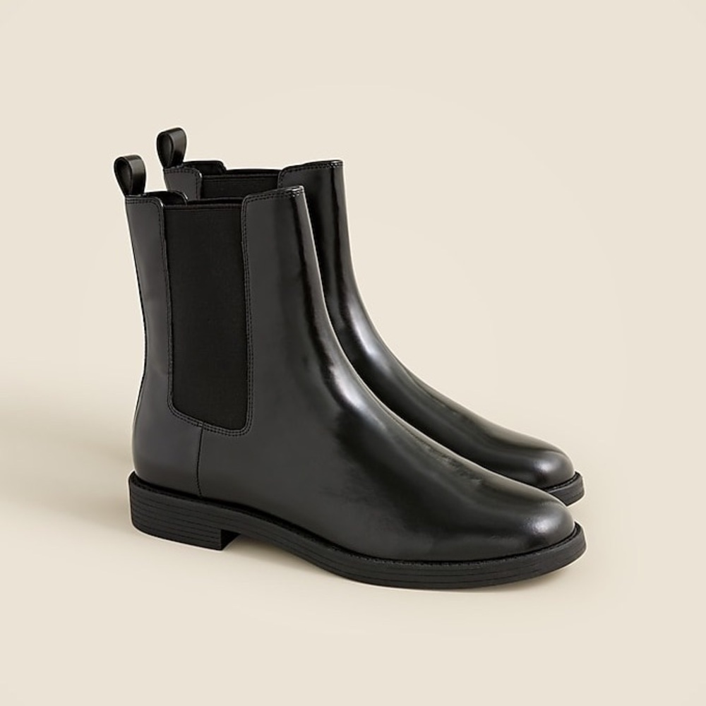 J Crew Chelsea boots in leather CC059